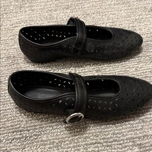 GAP Black Cutout Mary Jane Flats